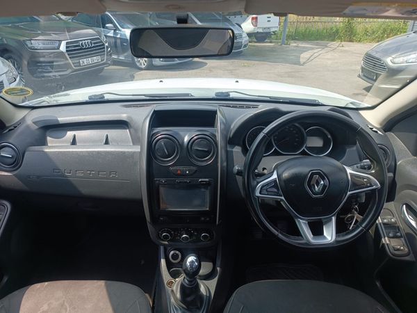 2018-Renault-Duster-15-dCi-Dynamique-4x4 image:9