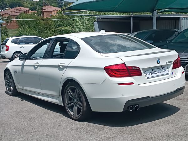 2013-BMW-5-Series-520d-M-Sport-Auto image:7