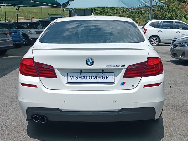 2013-BMW-5-Series-520d-M-Sport-Auto image:8