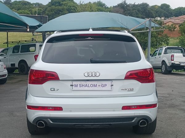 2013-Audi-Q7-42-TDI-V8-quattro-Auto image:6