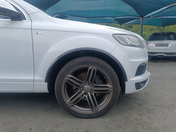 2013-Audi-Q7-42-TDI-V8-quattro-Auto image:7