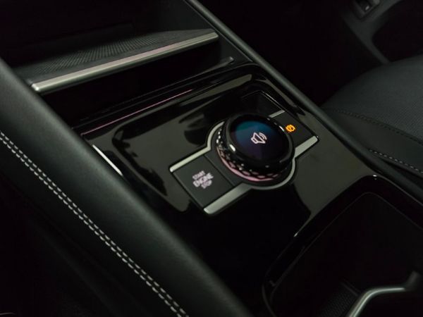 2026-Volkswagen-Tiguan-14TSI-R-Line image:17