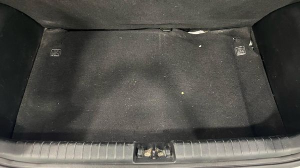 2021-Hyundai-Grand-i10-10-Motion image:18