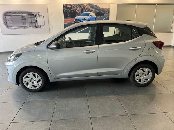 2025-Hyundai-Grand-i10-12-Motion-Auto image:1
