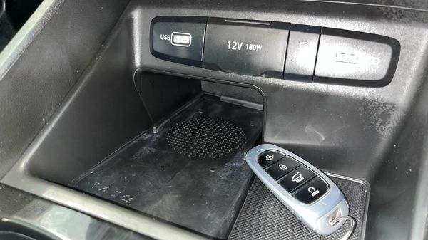 2022-Hyundai-Tucson-R20D-Elite-Auto image:3
