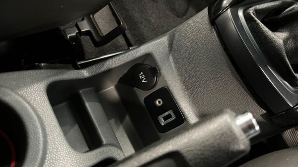 2016-Ford-EcoSport-15-TDCi-Titanium image:16
