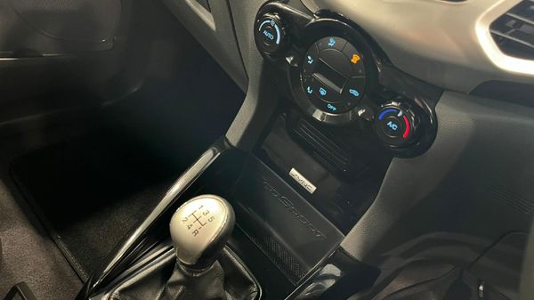 2016-Ford-EcoSport-15-TDCi-Titanium image:6