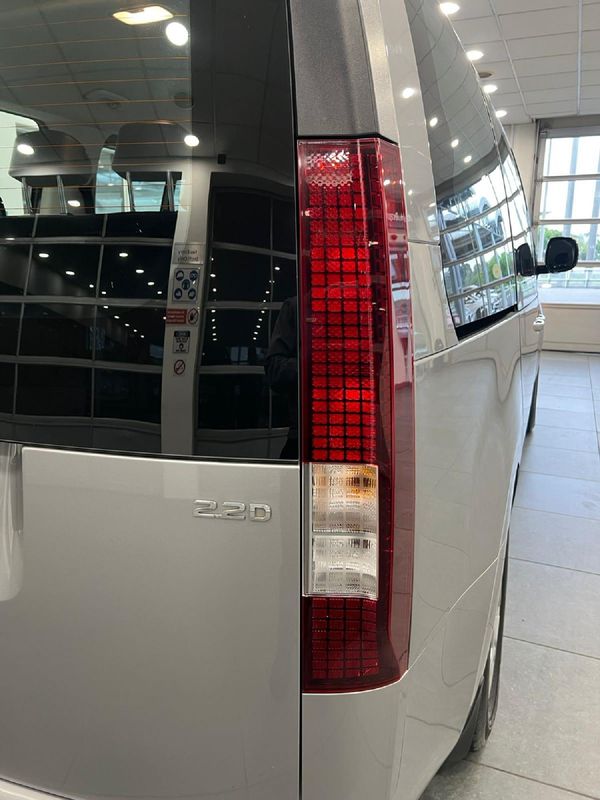 2025-Hyundai-Staria-22d-Executive-Auto-11-Seat image:14