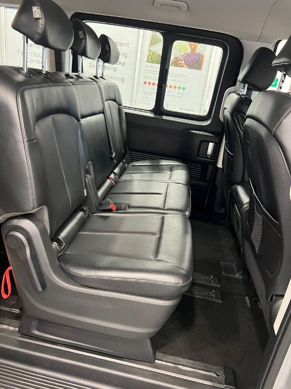 2025-Hyundai-Staria-22d-Executive-Auto-11-Seat image:18