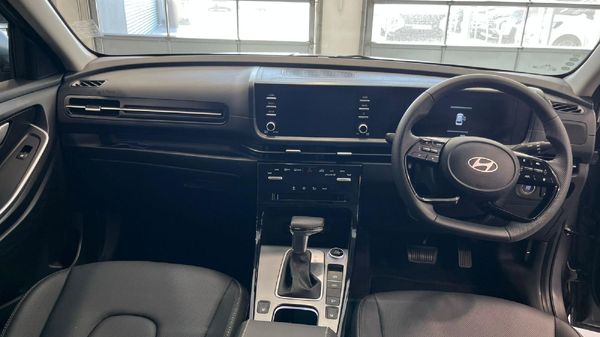 2026-Hyundai-Alcazar-15D-Elite-Auto image:17