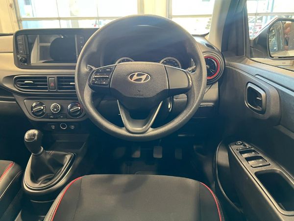 2024-Hyundai-Grand-i10-10-Motion image:12