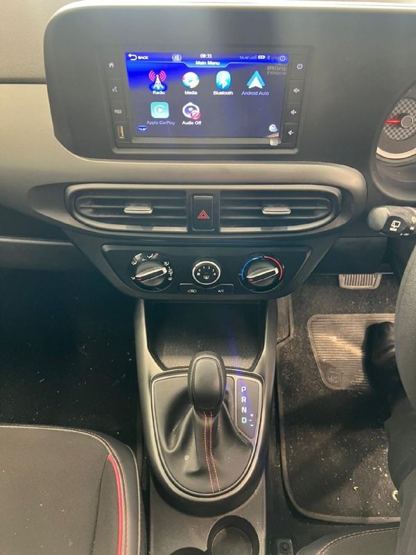 2021-Hyundai-Grand-i10-10-Motion-Auto image:8