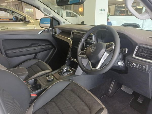 2026-Volkswagen-Amarok-30-TDI-V6-184kW-4Motion-Style-Auto-Double-Cab image:1