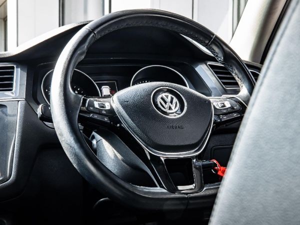 2018-Volkswagen-Tiguan-Allspace-20-TDI-Comfortline-4Motion-Auto image:13