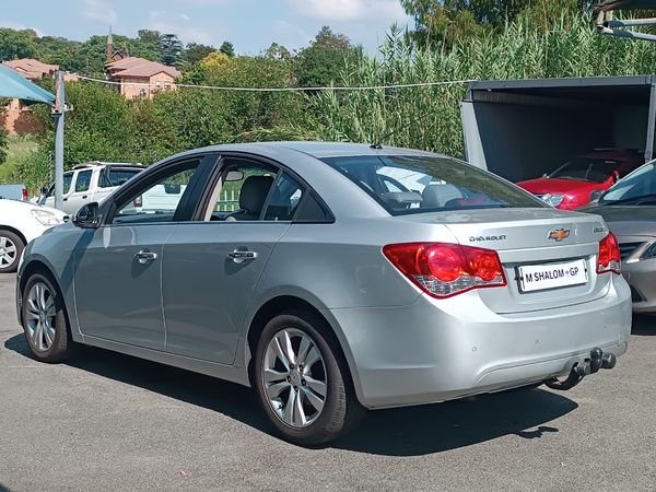 2015-Chevrolet-Cruze-20d-LT-Auto image:5