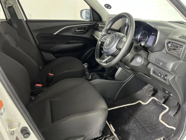 2025-Suzuki-Swift-12-GL image:9