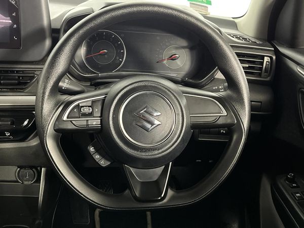2025-Suzuki-Swift-12-GL image:11