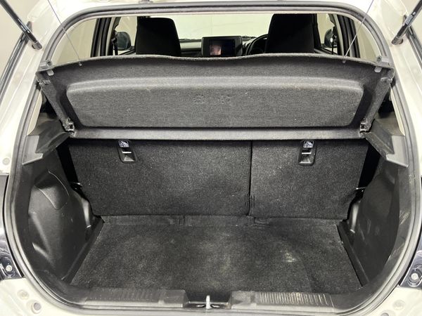 2025-Suzuki-Swift-12-GL image:13