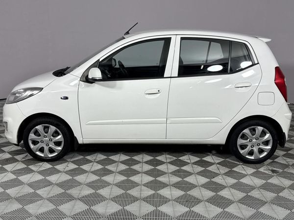 2013-Hyundai-i10-11-GLS-Motion image:19
