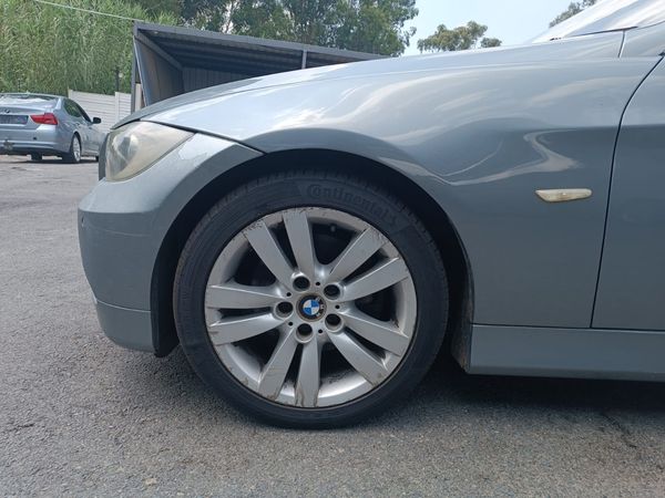 2006-BMW-3-Series-325i-Touring-Auto image:5