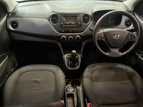 2016-Hyundai-Grand-i10-125-Fluid image:11