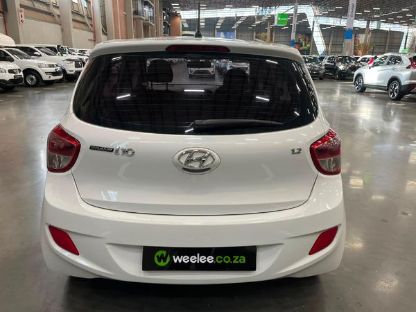 2016-Hyundai-Grand-i10-125-Fluid image:5