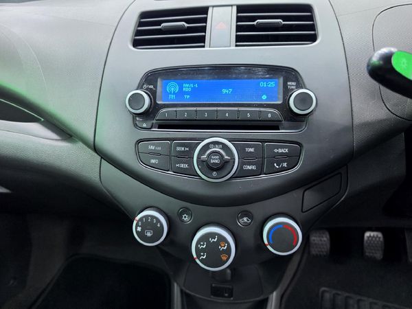 2017-Chevrolet-Spark-12-L image:9