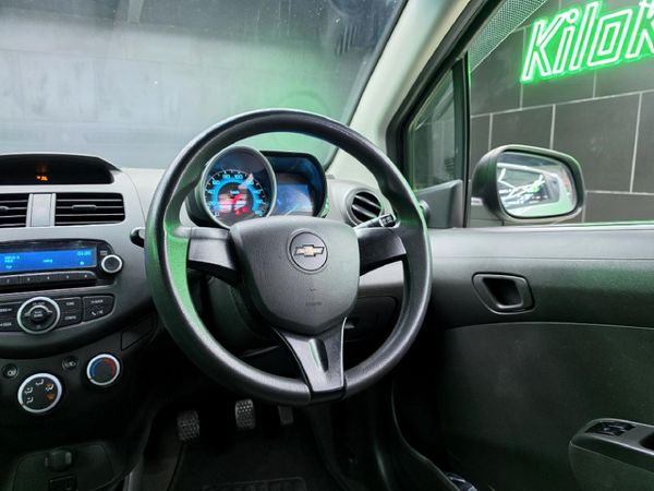 2017-Chevrolet-Spark-12-L image:8