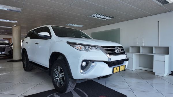 2019-Toyota-Fortuner-24-GD-6-Raised-Body-Auto image:8