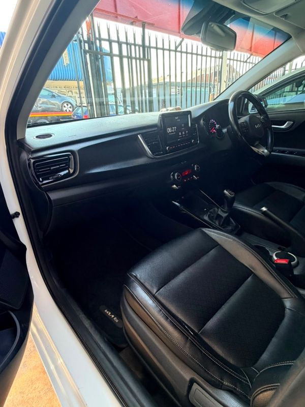 2023-Kia-Rio-12-LS-5-dr image:16
