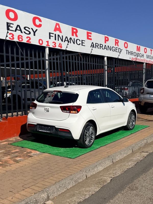 2023-Kia-Rio-12-LS-5-dr image:1