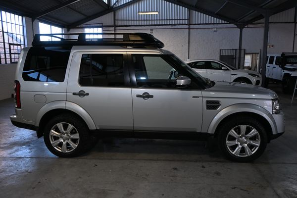 2015-Land-Rover-Discovery-4-30D-SDV6-SE-8-Speed-Multi-Tronic-7-Seater-4X4-FL image:35