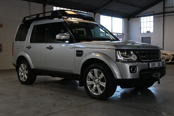 2015-Land-Rover-Discovery-4-30D-SDV6-SE-8-Speed-Multi-Tronic-7-Seater-4X4-FL image:36