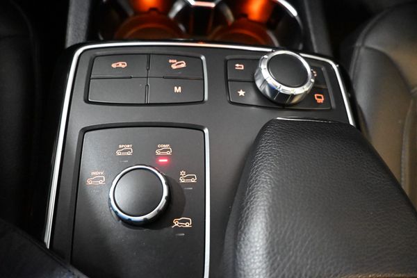 2016-Mercedes-Benz-GLE-350D-AMG-Sport-Chromo-Pack-9G-Tronic-Auto-AWD image:15