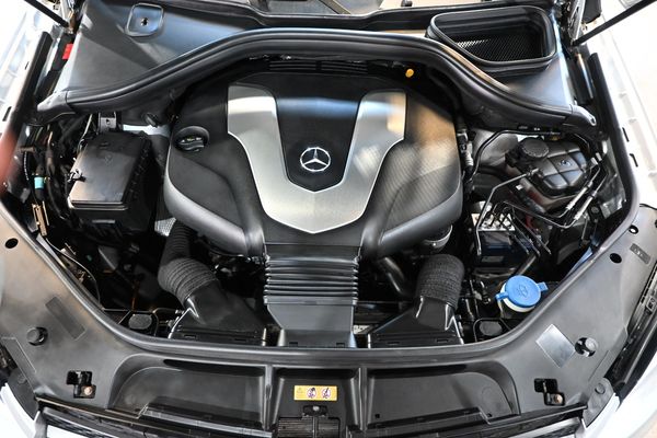 2016-Mercedes-Benz-GLE-350D-AMG-Sport-Chromo-Pack-9G-Tronic-Auto-AWD image:21