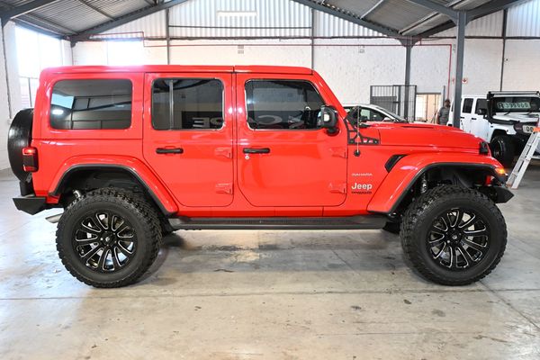 2021-Jeep-Wrangler-36-Sahara-Unlimited-8-SPD-Auto-Face-Lift-4X4 image:31