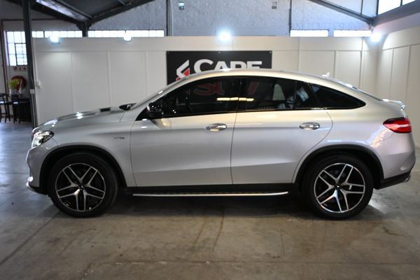 2017-Mercedes-AMG-GLE-Coupe-43-AMG-Sport-Bi-Turbo-9-Speed-Multi-Tronic image:25