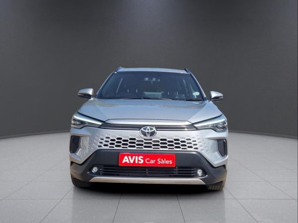 2025-Toyota-Corolla-Cross-18-XS image:1