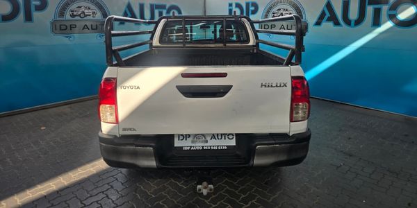 2020-Toyota-Hilux-EXTENDED-CAB-RAISED-BODY-SRX-MANUAL image:5