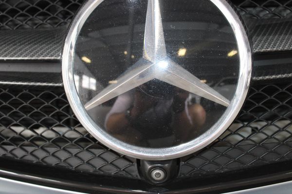 2015-Mercedes-AMG-E-Class-E63-AMG-Sport-V8-Bi-Turbo-Carbon-Edition-7-Speed image:56