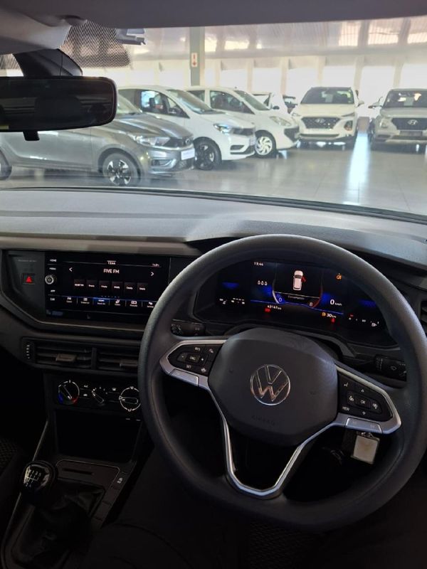 2024-Volkswagen-Polo-10-TSI image:11