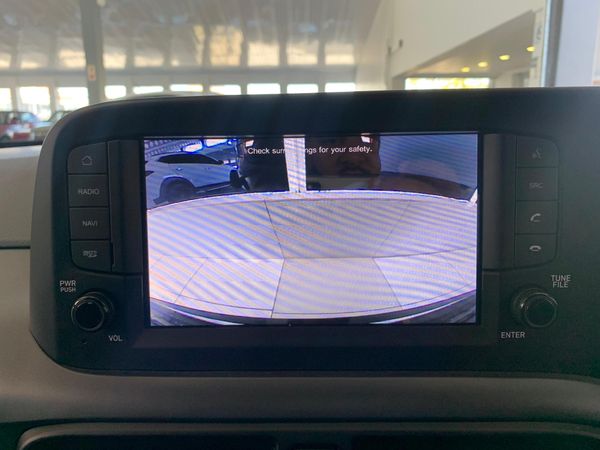 2024-Hyundai-Grand-i10-12-Fluid-Sedan image:5