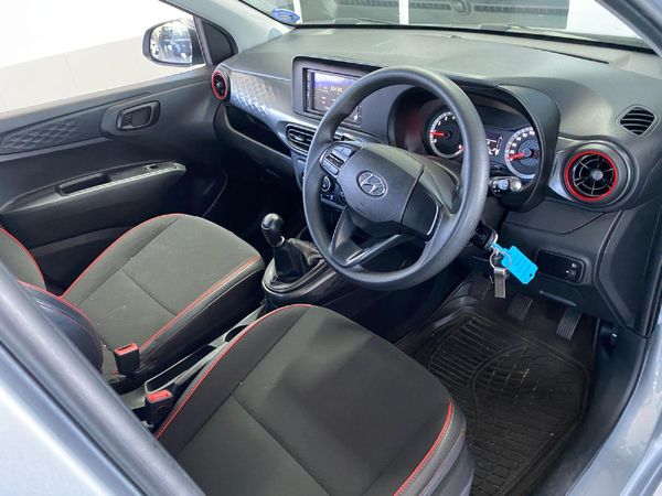 2023-Hyundai-Grand-i10-10-Motion image:5