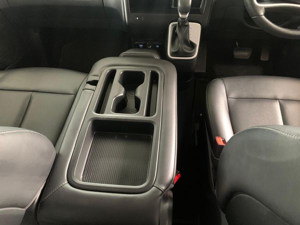 2022-Hyundai-Staria-22d-Executive-Auto-11-Seat image:13