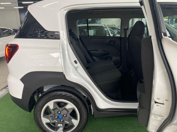 2025-Hyundai-Exter-12-Premium image:8