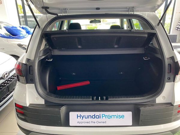 2025-Hyundai-Venue-12-Motion image:25