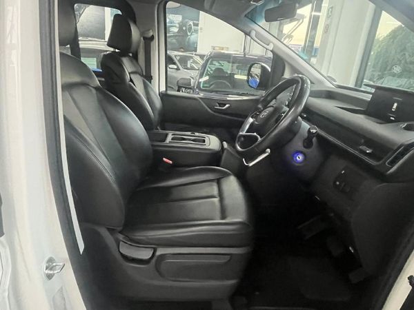 2026-Hyundai-Staria-22d-Executive-Auto image:9
