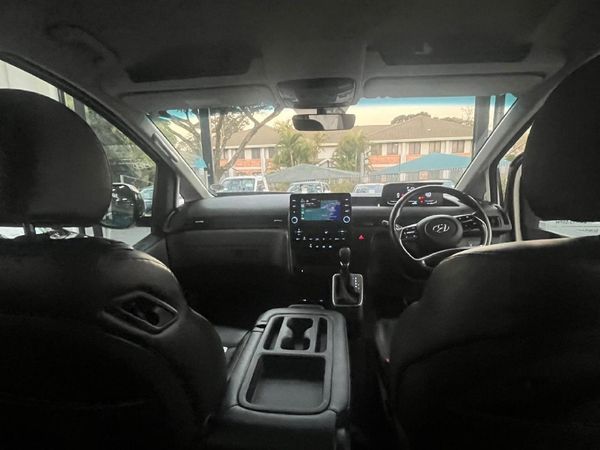 2026-Hyundai-Staria-22d-Executive-Auto image:14