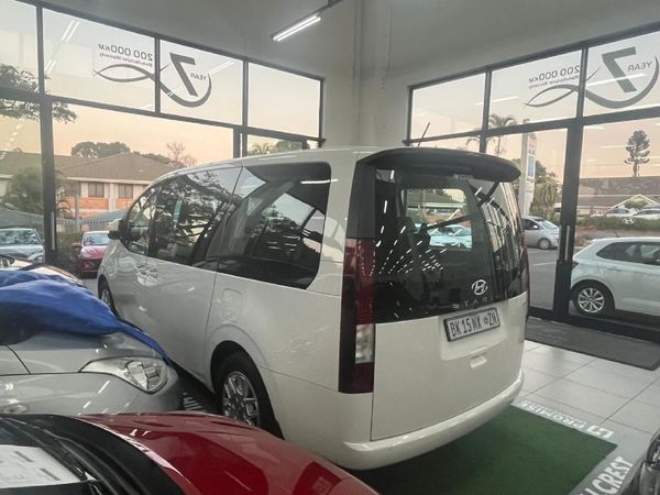 2026-Hyundai-Staria-22d-Executive-Auto image:3