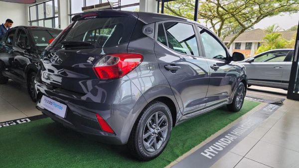 2022-Hyundai-Grand-i10-12-Fluid-Auto image:4